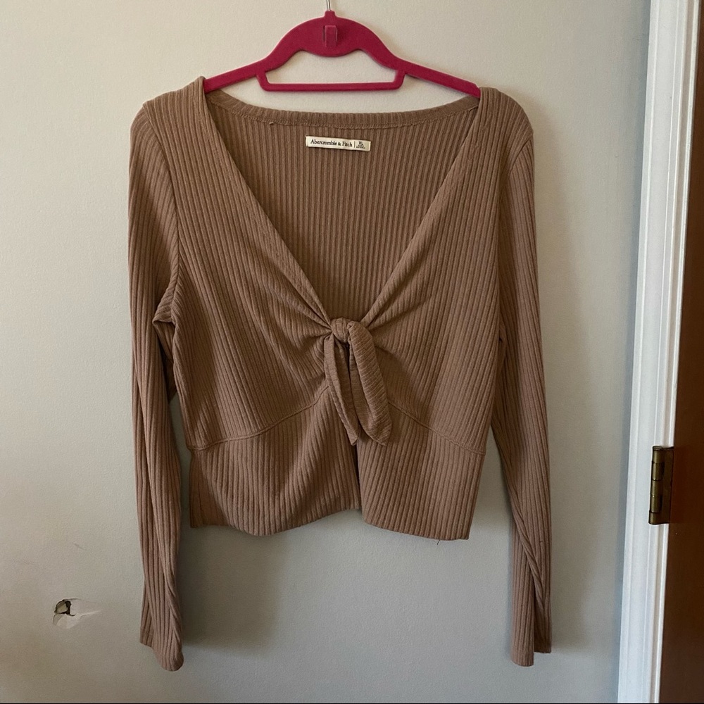 Long sleeve crop top